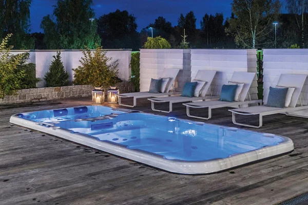 Swimspa bazen: Dynamic Deep