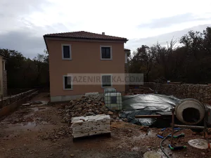 Bazen MM012