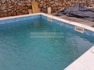 Bazen MM057